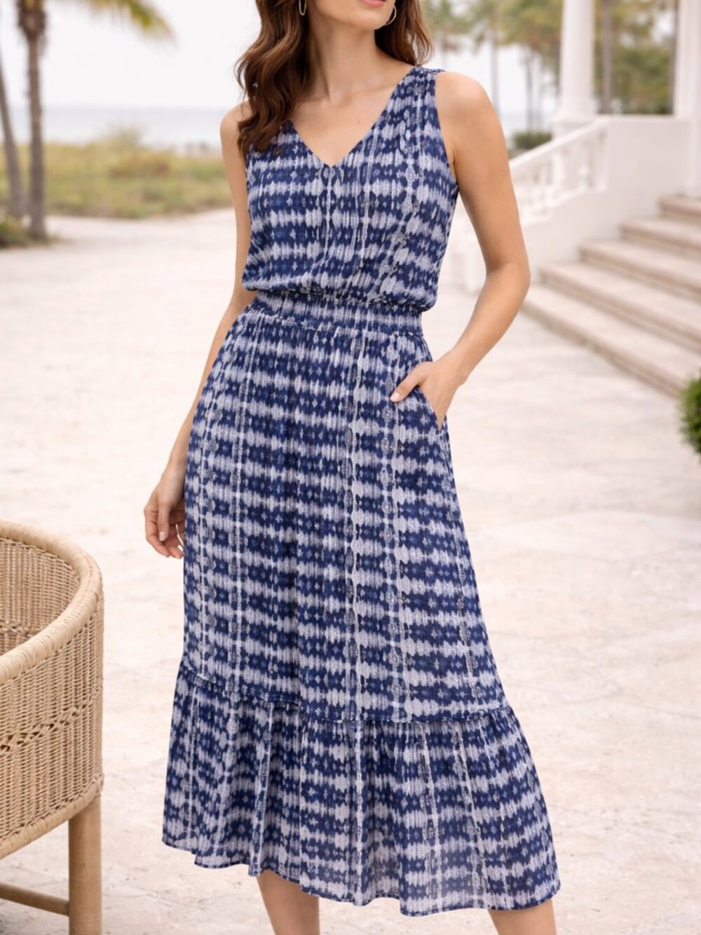 EVEREVE Ava V-Neck Sleeveless Smocked Mesh Midi Dress Blue Multi XS - Picture 1 of 10